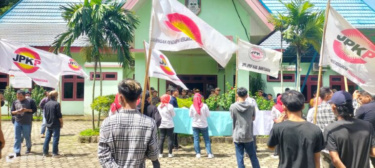 DLH dan DPRD Banyuasin didesak tutup PT GSA diduga cemari lingkungan