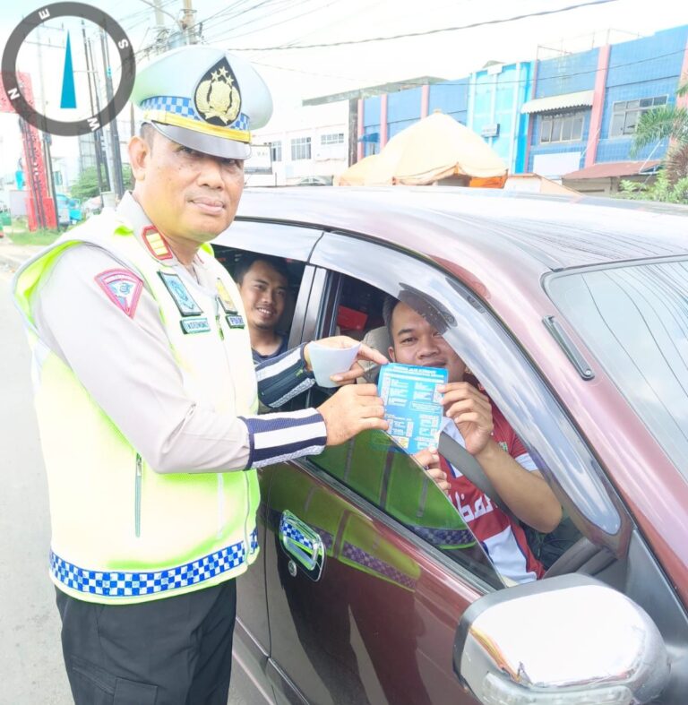 Mudahkan Pemudik, Satlantas Polres Banyuasin Pandu Dengan Barcode Jalan Alternatif