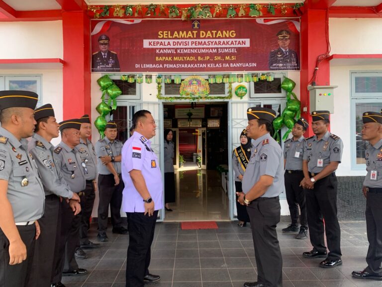 *Kadivpas Kemenkumham Sumsel Mulyadi Beri Penguatan Tusi Pegawai Lapas Banyuasin*