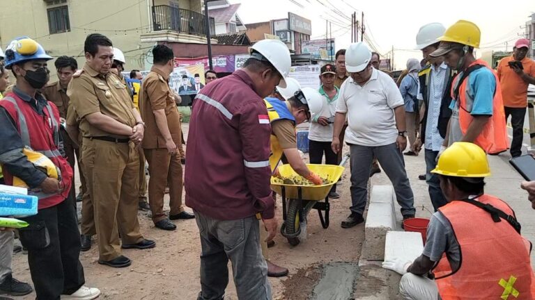 Monitoring Fasum Kota Pangkalan Balai, PJ Bupati Banyuasin Inginkan Wajah Ibukota Lebih Layak