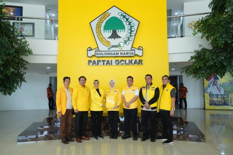 Pasangan ASTA, Terima Persetujuan Model B Dari Parpol Partai Golkar