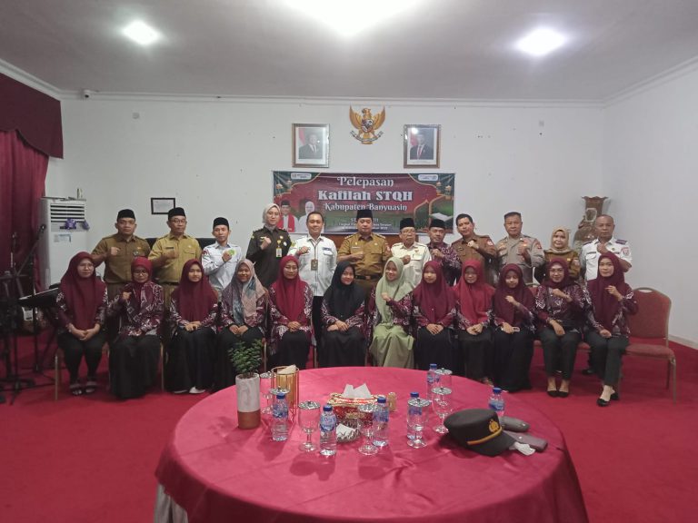 Bupati Askolani Lepas Kafilah Banyuasin Mengikuti STQH XXVIII Tingkat Provinsi Sumsel