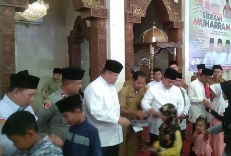 Pemkab Banyuasin Peringati Tahun Baru Islam : Salah Satu Program Bupati Askolani, Banyuasin Bersedekah 