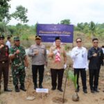 Lapas Kelas IIA Banyuasin Ikuti Penanaman 360 Ribu Bibit Kelapa Serentak se-Indonesia