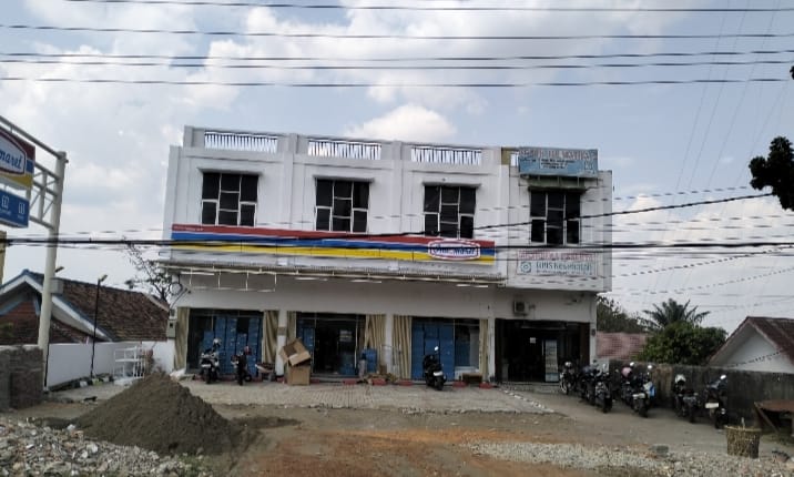 Gerai Modern Kian Menjamur di Pangkalan Balai, Tuai Kritikan Para Pedagang Kecil